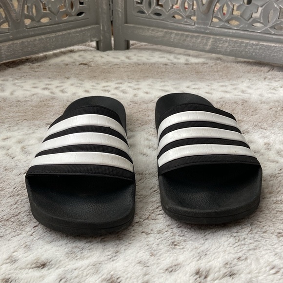 Men’s Adidas sliders size 8 sporty athletic activewear athleisure flip flop fall - Picture 4 of 11